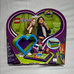 LEGO Friends Heart Box Set - Blue and Green